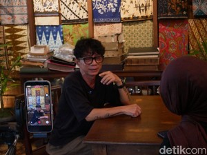 Bukan Sekadar Barang Tua, Ini Cerita di Balik Warung Lawas