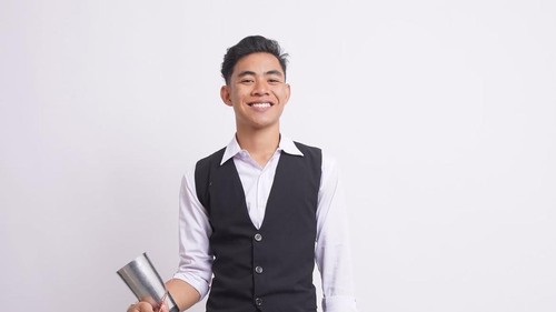 Bartender Bali, Gede Rico Hardiana Widnyana. (Instagram @gederico_1203)