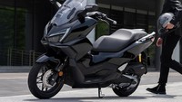 Lebih Ganteng dari PCX 160, Ini Dia Honda NWZ150 Terbaru