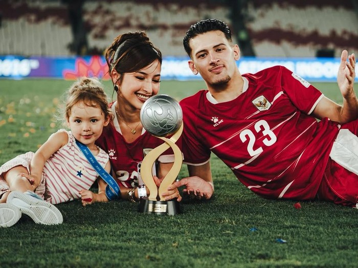 Hot Daddy Timnas Indonesia