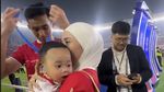 Para Hot Daddy Timnas Indonesia Bawa Anak ke Lapangan Rayakan Juara
