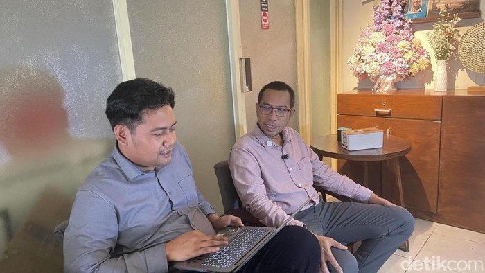 Kuasa hukum PT Virgo Karya Shipping, Rully Fakhrizal. (Khairun Nisa/detikKalimantan)