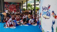 Lewat kolaborasi ini, edukasi maritim dan literasi diharapkan semakin dekat dengan generasi muda untuk belajar, membaca, berkreasi, dan mengenal dunia laut dengan cara yang lebih seru.