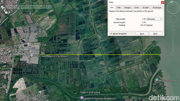 Pantauan satelit melalui Google Earth, luas atau jarak tambak terhitung dari pintu masuk Perumahan Dian Regency sampai ke muara laut yang berjarak 3,43 KM. Pantauan satelit melalui Google Earth, luas atau jarak tambak terhitung dari pintu masuk Perumahan Dian Regency sampai ke muara laut yang berjarak 3,43 KM.