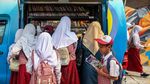 Perpustakaan Keliling Bahtera LiteraSEA Bangkitkan Semangat Literasi Pelajar