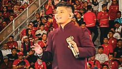 Prince Poetiray Bangga Banget Bisa Nyanyi Bareng Anggun dan Judika