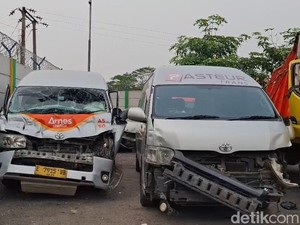 15 Kendaraan Tabrakan Beruntun di Km 91 Tol Cipularang, 1 Orang Luka Berat