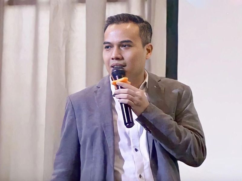 Tessar Napitupulu saat membawakan pelatihan GEO.