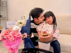 Sederhana dan Hangat! Momen Teuku Ryan Rayakan Ulang Tahun Bareng Moana