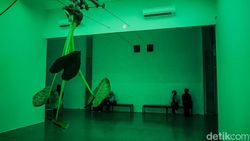 Wet: Pameran Seni Kontemporer yang Sindir Isu Perang dan Alam