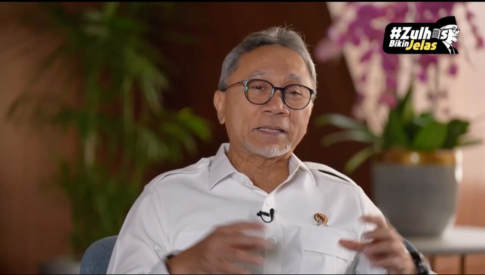 Zulhas Klarifikasi soal Manajer Kopdes-Berita Simpang Siur di Internet