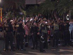 Video: ARMY Peru Berkerumun di Depan Hotel BTS, RM Kasih Teguran