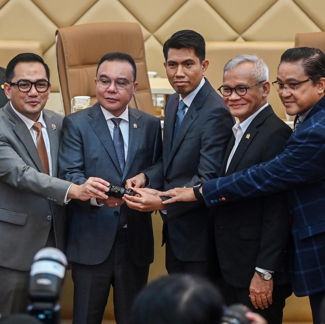 DPR Tetapkan Bahtra Banong Jadi Ketua Panja RUU Pemilu