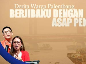 Derita Warga Palembang Berjibaku dengan Asap Pekat