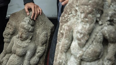 Dua Artefak Abad Ke-11 Diserahkan ke Pemkot Bandung untuk Dilindungi