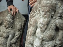Dua Artefak Abad Ke-11 Diserahkan ke Pemkot Bandung untuk Dilindungi