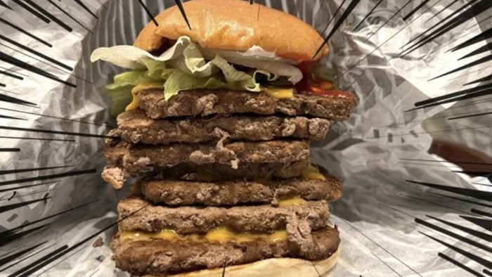 Gokil! Burger Baru Wendys Berisi 7 Patty dan Mengandung 2.614 Kalori