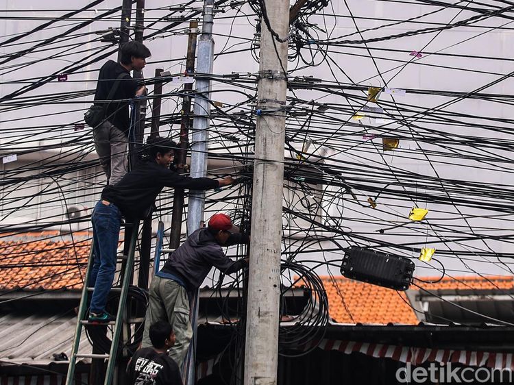 Kabel Semrawut Ditertibkan untuk Wujudkan Jakarta Lebih Rapi