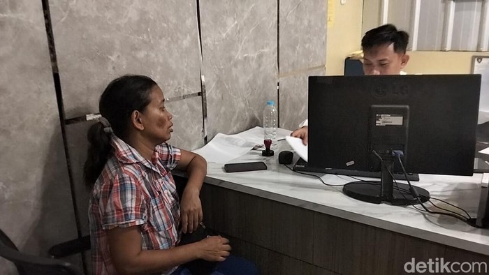 Korban Syarifah membuat laporan di Polrestabes Palembang.