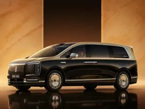 China Investigasi Kasus Pedal Rem MPV Mewah Patah saat Dites