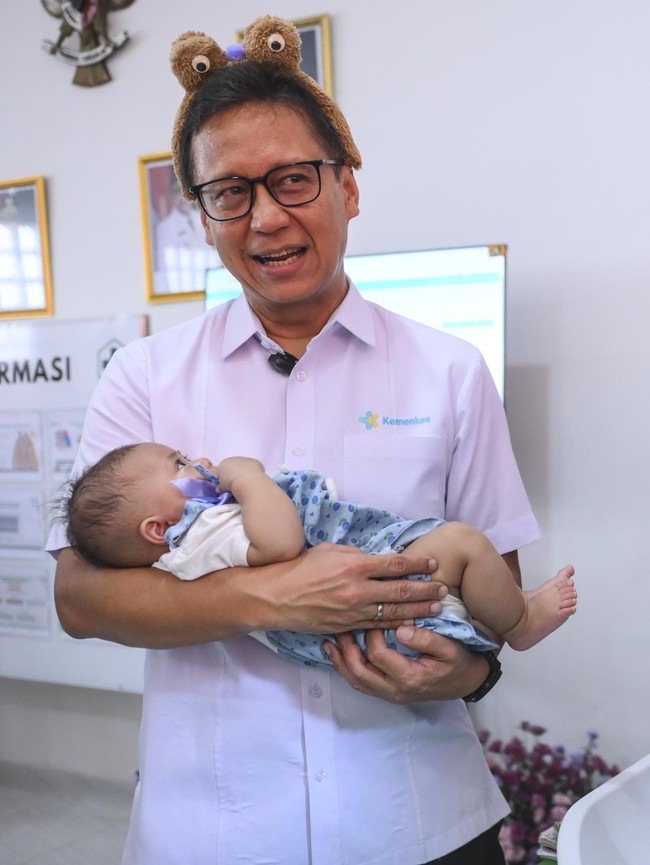 Menkes Kunjungi Smart Posyandu, Begini Cara Digital Pantau Bayi dan Balita