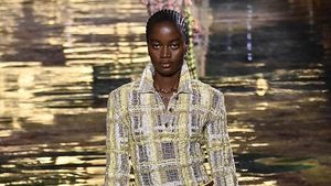 Potret Rachel Ojuromi, Wanita dari Jalanan Nigeria Tampil di Runway Chanel