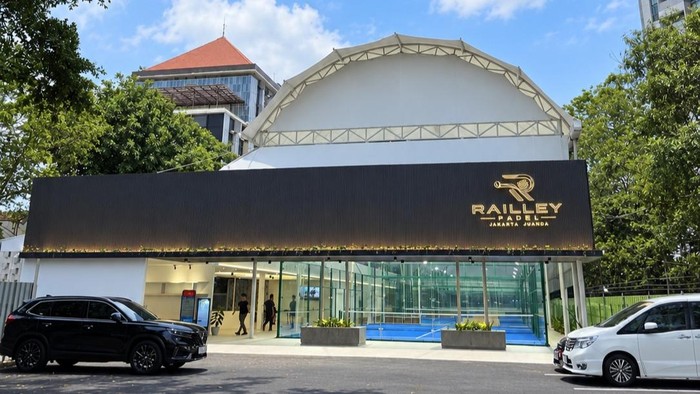 Railley Padel Jakarta Juanda milik KAI Properti