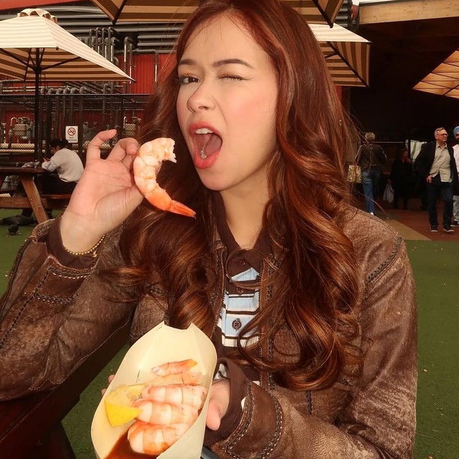 Momen Rebecca Klopper Kulineran di Australia, Ini Keseruannya!