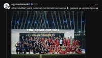 Rizky Ridho juga muncul dalam utas Egy Maulana Vikri yang masih menikmati euphoria kemenangan. Rizky Ridho justru tanya soal momongan ke Egy. Foto: Instagram dan Threads @rizkyridhoramadhani