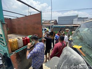 7 Truk Penimbun Solar Diusir dari SPBU Parepare, 12 Jeriken Disita