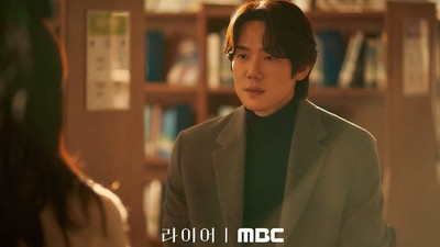 Potret Yoo Yeon Seok Jadi Ayah Tunggal di Drakor The Perfect Lie