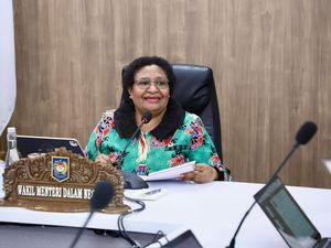 Kawal Dana Otsus Papua, Wamendagri Pastikan Manfaat Dirasakan Masyarakat
