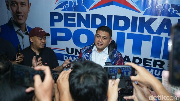 Wali Kota Makassar Munafri Appi Arifuddin gabung Partai Demokrat.