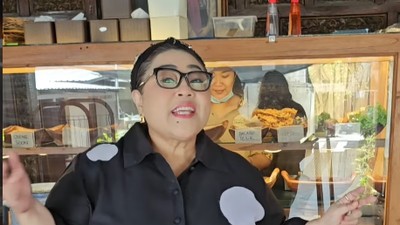 Warung Makan Komedian Nunung Sempat Sepi, Kini Mantap Jualan di Boyolali