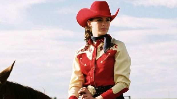 Anne Hathaway Anne Hathaway dalam film Brokeback Mountain.