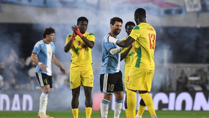 Lionel Messi of Argentina plays during the match between Argentina and Benin at Estadio Monumental in Buenos Aires, Argentina, on October 6, 2026. (Photo by Federico Peretti/NurPhoto via Getty Images)