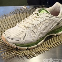 Terinspirasi Pandan, Sneakers ASICS x atmos Punya Sentuhan Khas Indonesia