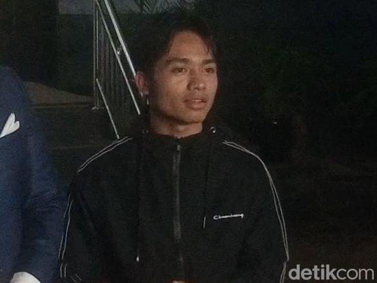 Potret Kondisi Betrand Peto Usai 9 Jam Diperiksa Soal Kasus Kekerasan Seksual