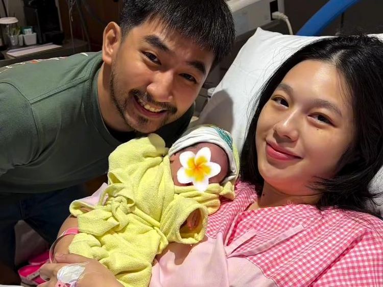 Claudy Putri Resmi Jadi Ibu, Ungkap Momen Dramatis Lahiran