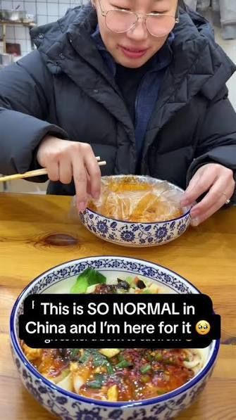 Culture Shock! Resto di China Bolehkan Pengunjung Bawa Makanan dari Luar