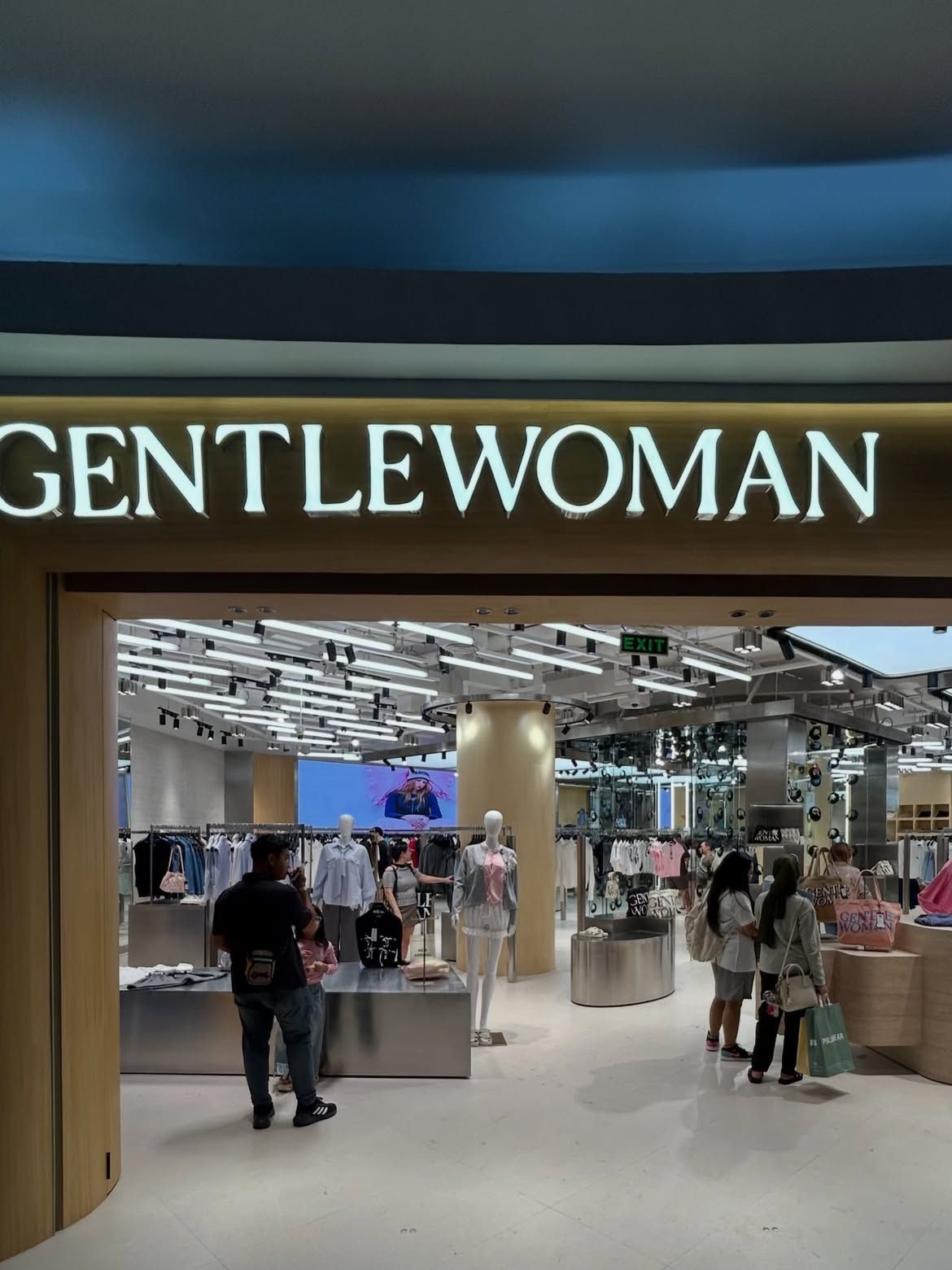 Gentlewoman Indonesia Store. (Dok. @Gentlewoman Indonesia Store)