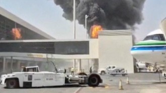 Houthi Serang Bandara Riyadh, Satu Pesawat Rusak Parah