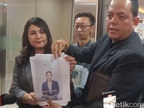 Pelapor dugaan penipuan investasi emas.