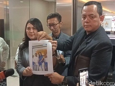 Pelapor dugaan penipuan investasi emas.