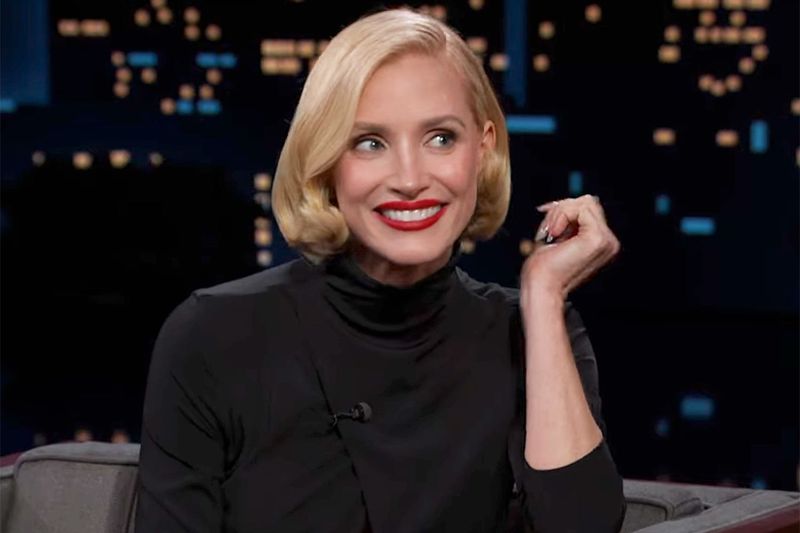 Transformasi Warna Rambut Jessica Chastain Ungkap Stigma Sosial yang Melekat (3)