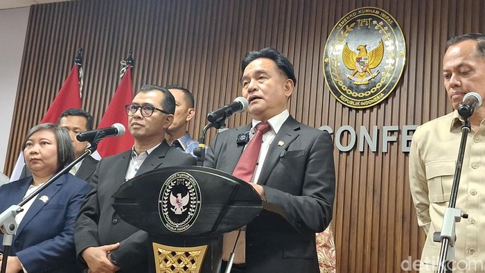 Jumpa pers di Kantor Kemenko Kumham Imipas, Kuningan, Jakarta Selatan, Jumat (9/10/2026)