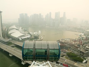 Singapura Dikepung Kabut Asap Karhutla RI, Kesehatan Warga Terancam