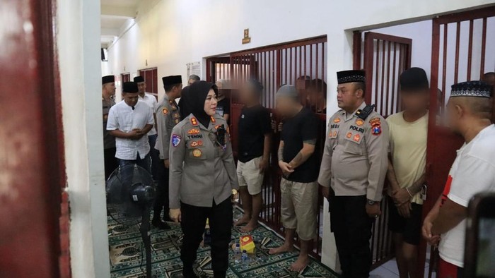 Kapolres Bojonegoro AKBP Yenni Diarty