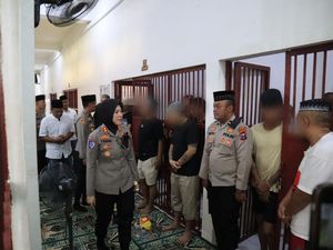 Kapolres Bojonegoro Ajak Tahanan Perkuat Iman Lewat Khataman Al-Quran