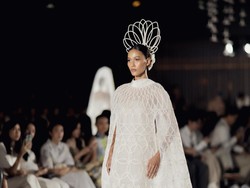 Foto: Koleksi Gaun Pengantin SEBASTIANsposa, Interpretasi Modern Era Romantis